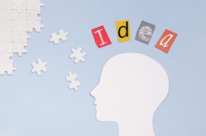 Aider son enfant DYS à gagner en autonomie : des gestes simples au quotidien